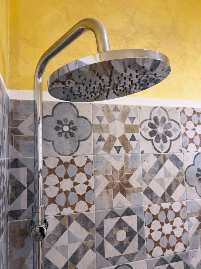 Butterfly B&B Ливорно Экстерьер фото