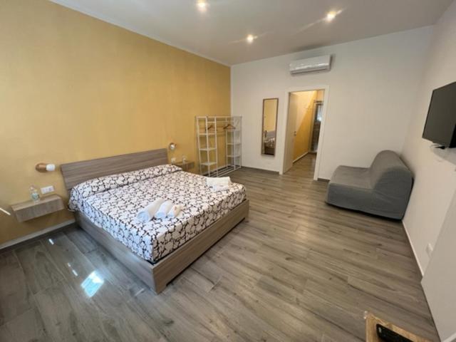 Butterfly B&B Ливорно Экстерьер фото